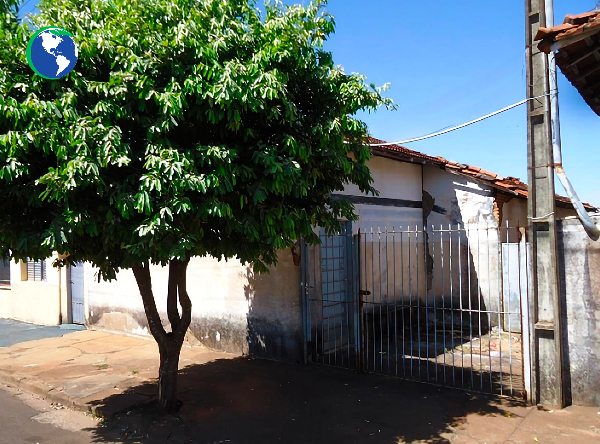 Batatais - SP - Vila Maria | Galpão e Casa