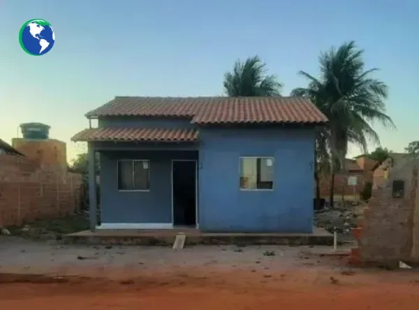 Lote 204 - gilbues - pi - centro - casa - 54m²